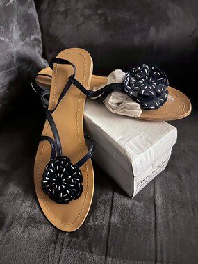 Francesca's Strappy Floral Sandals NIB